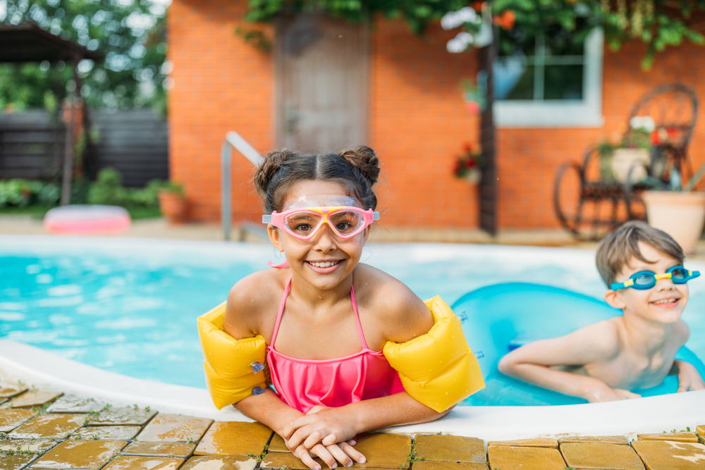 Protect your pool from bees